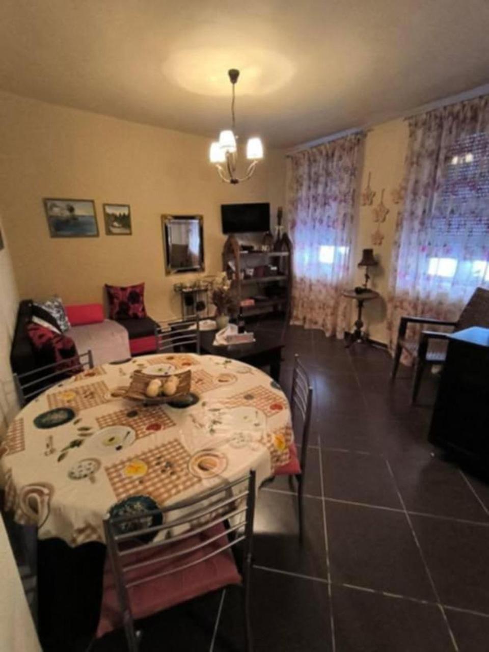 Cozy Apartment Alexandros Near Aqueduct Kavála ภายนอก รูปภาพ